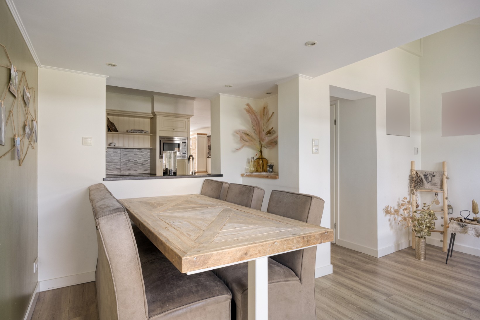 Hoekwoning te koop: Lavadijk 53, Roosendaal