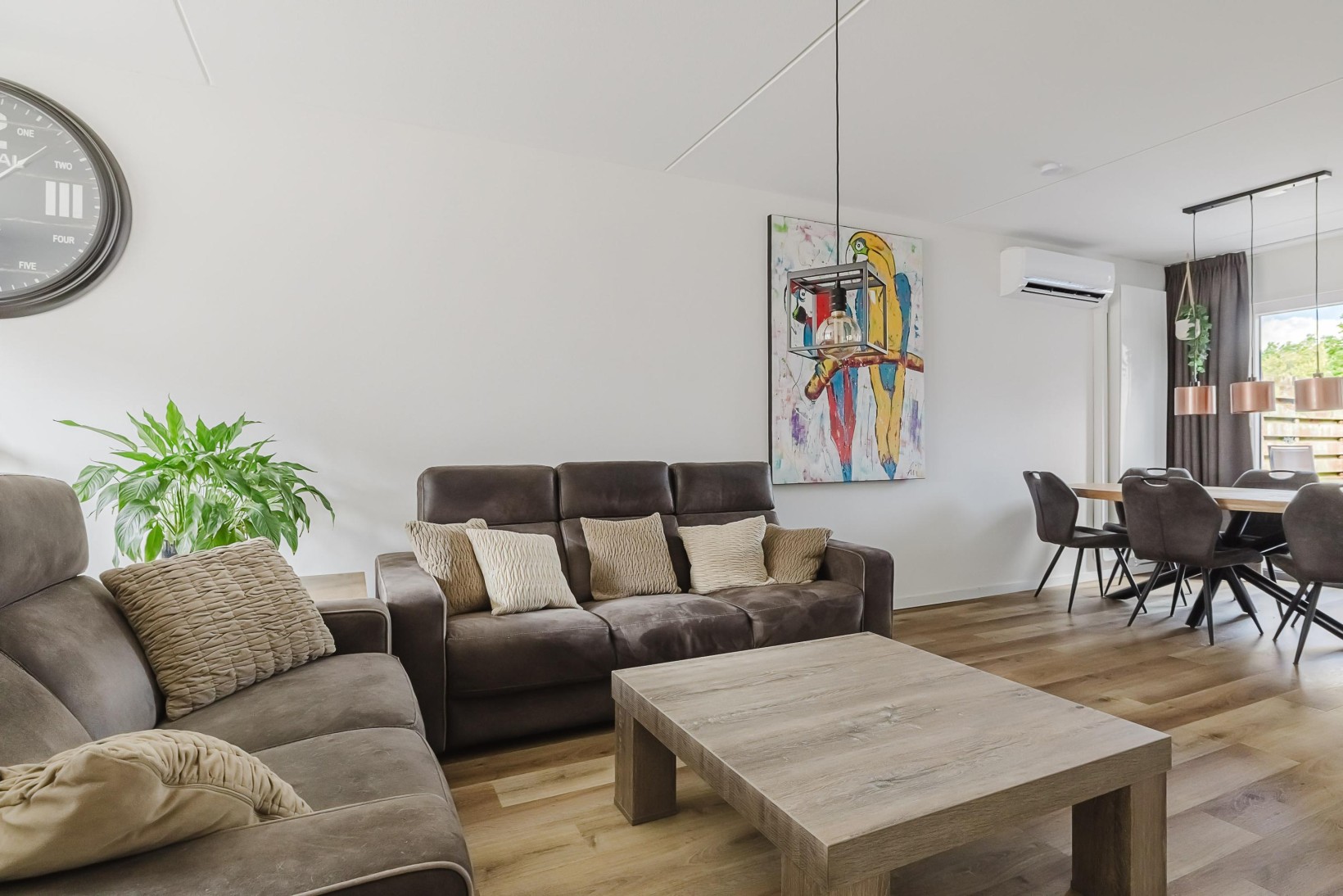 Tussenwoning te koop: Dijkcentrum 6, Roosendaal