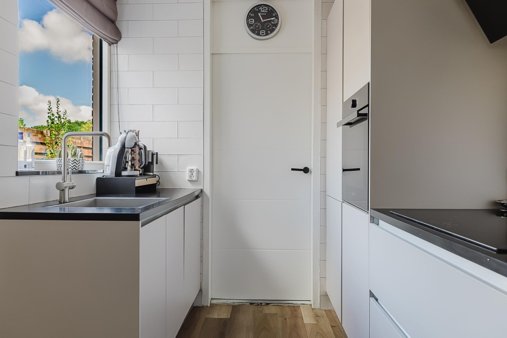 Tussenwoning te koop: Dijkcentrum 6, Roosendaal