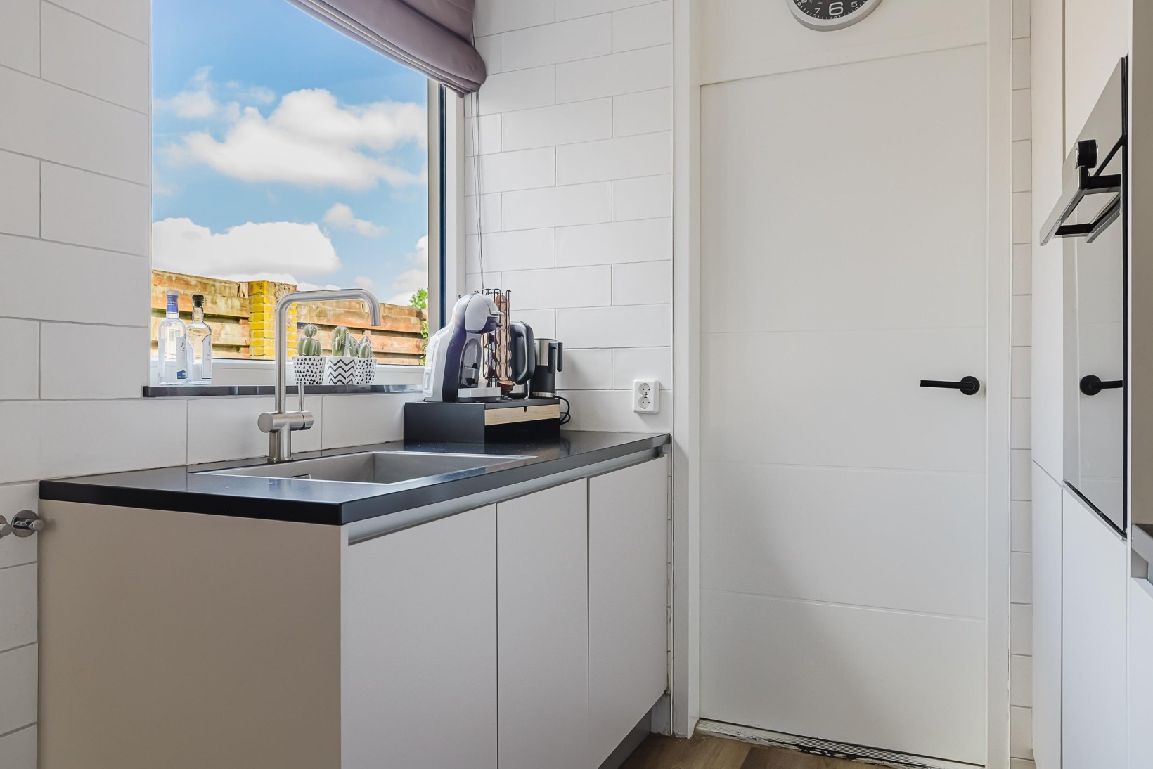 Tussenwoning te koop: Dijkcentrum 6, Roosendaal
