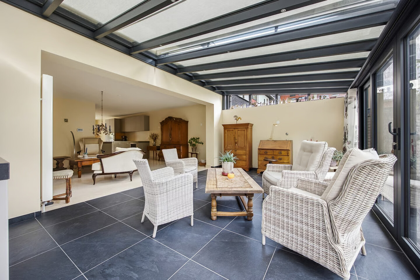 Tussenwoning te koop: Leede 83, Roosendaal