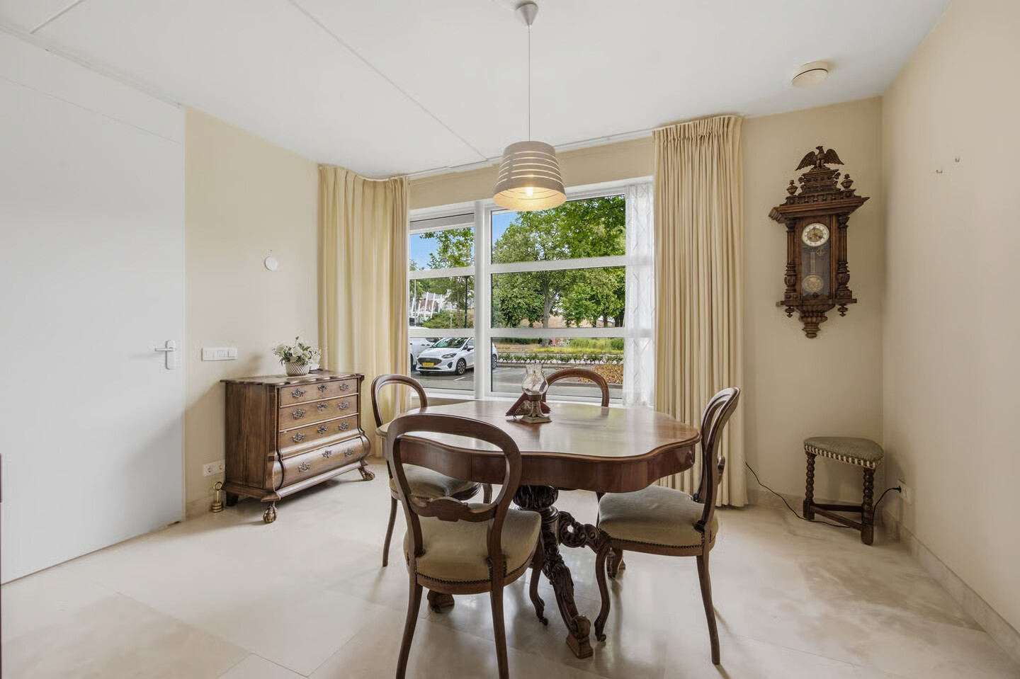 Tussenwoning te koop: Leede 83, Roosendaal