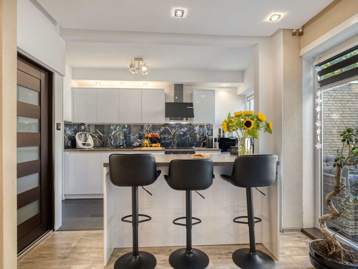 Tussenwoning te koop: Odiliadonk 48, Roosendaal