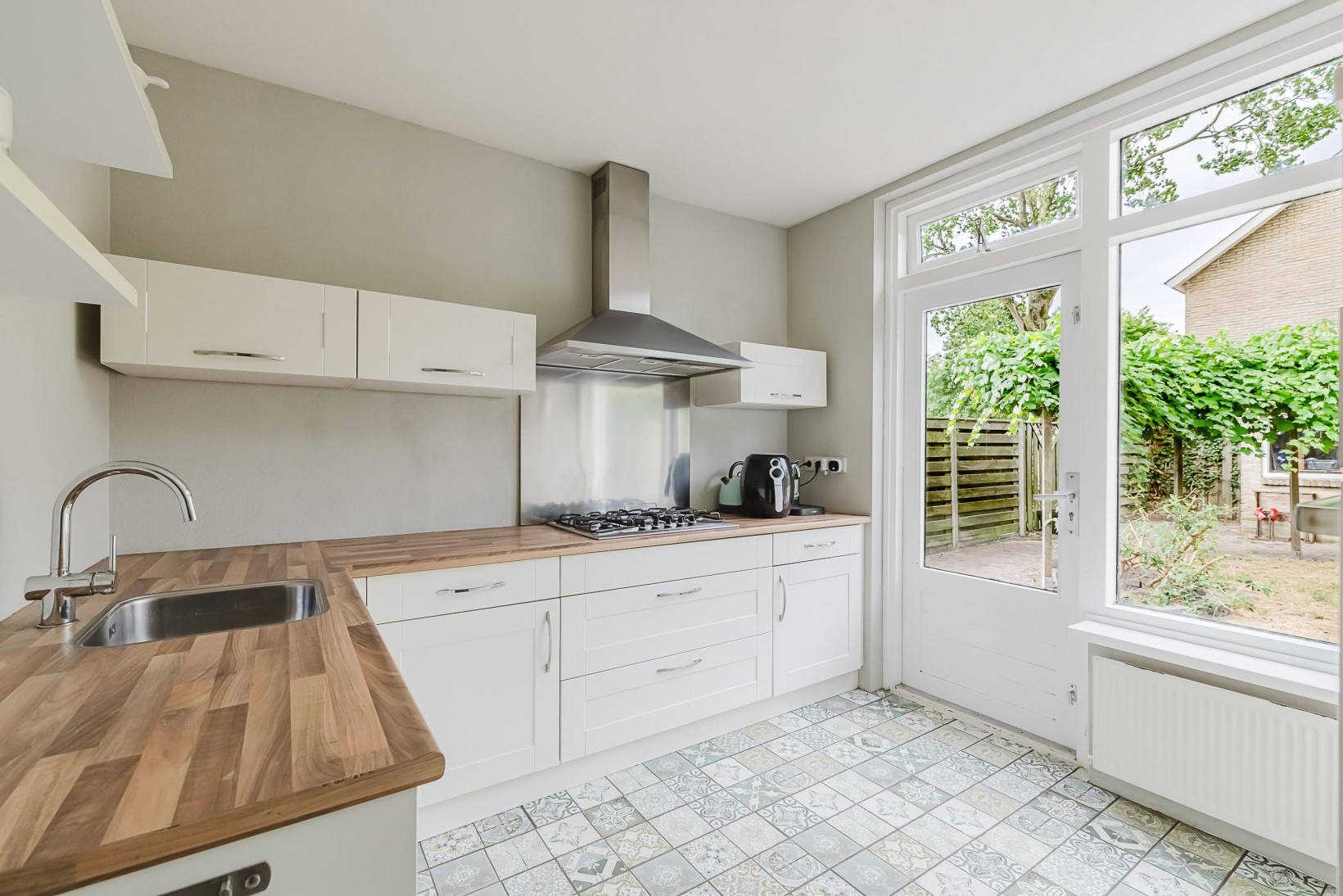 Hoekwoning te koop: Donkenweg 1, Roosendaal