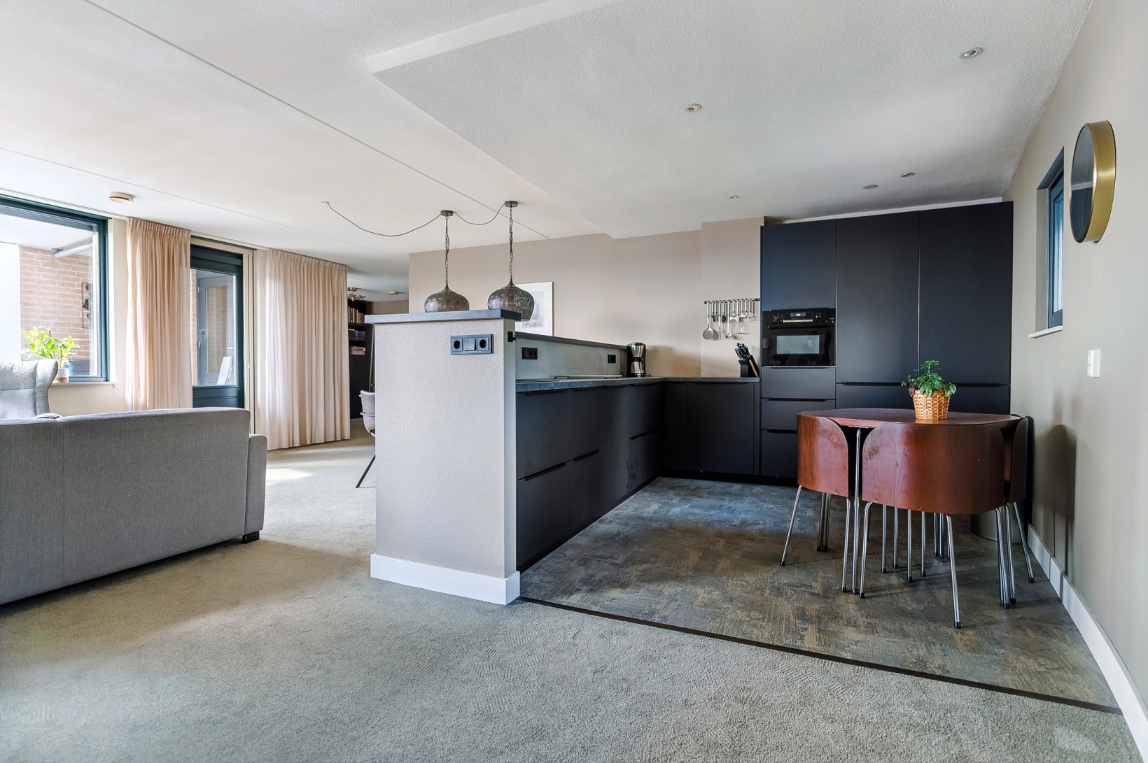 Appartement te koop: Van Leeuwenhoeklaan 38, Roosendaal