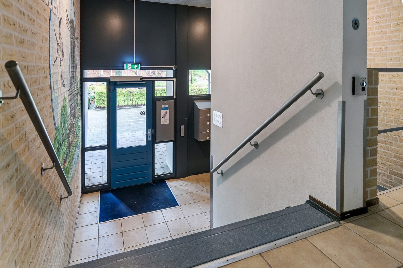 Appartement te koop: Van Leeuwenhoeklaan 38, Roosendaal