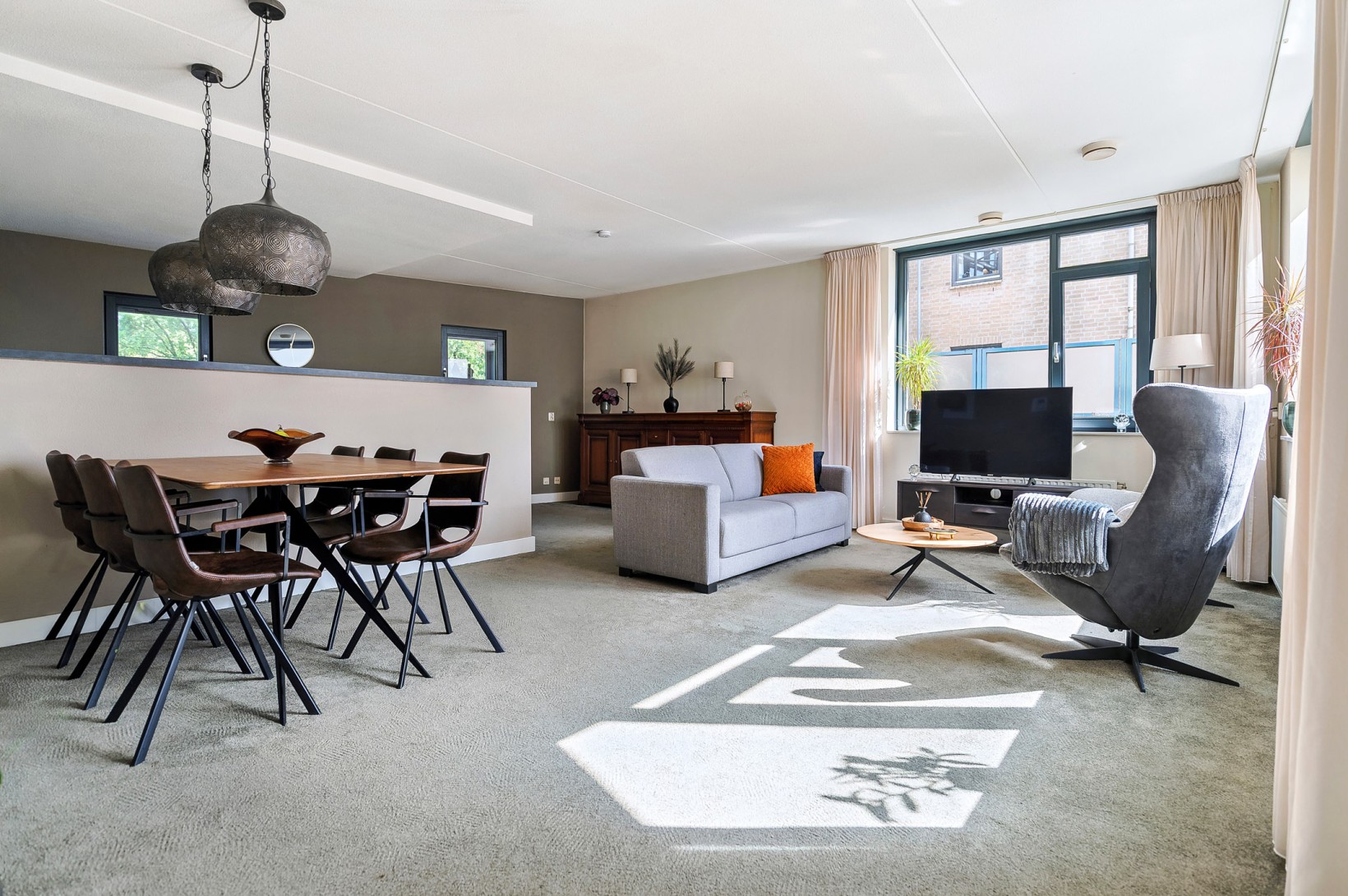 Appartement te koop: Van Leeuwenhoeklaan 38, Roosendaal