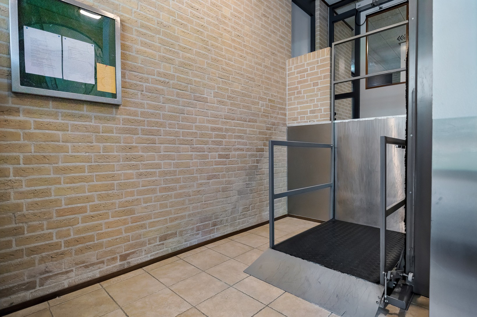 Appartement te koop: Van Leeuwenhoeklaan 38, Roosendaal