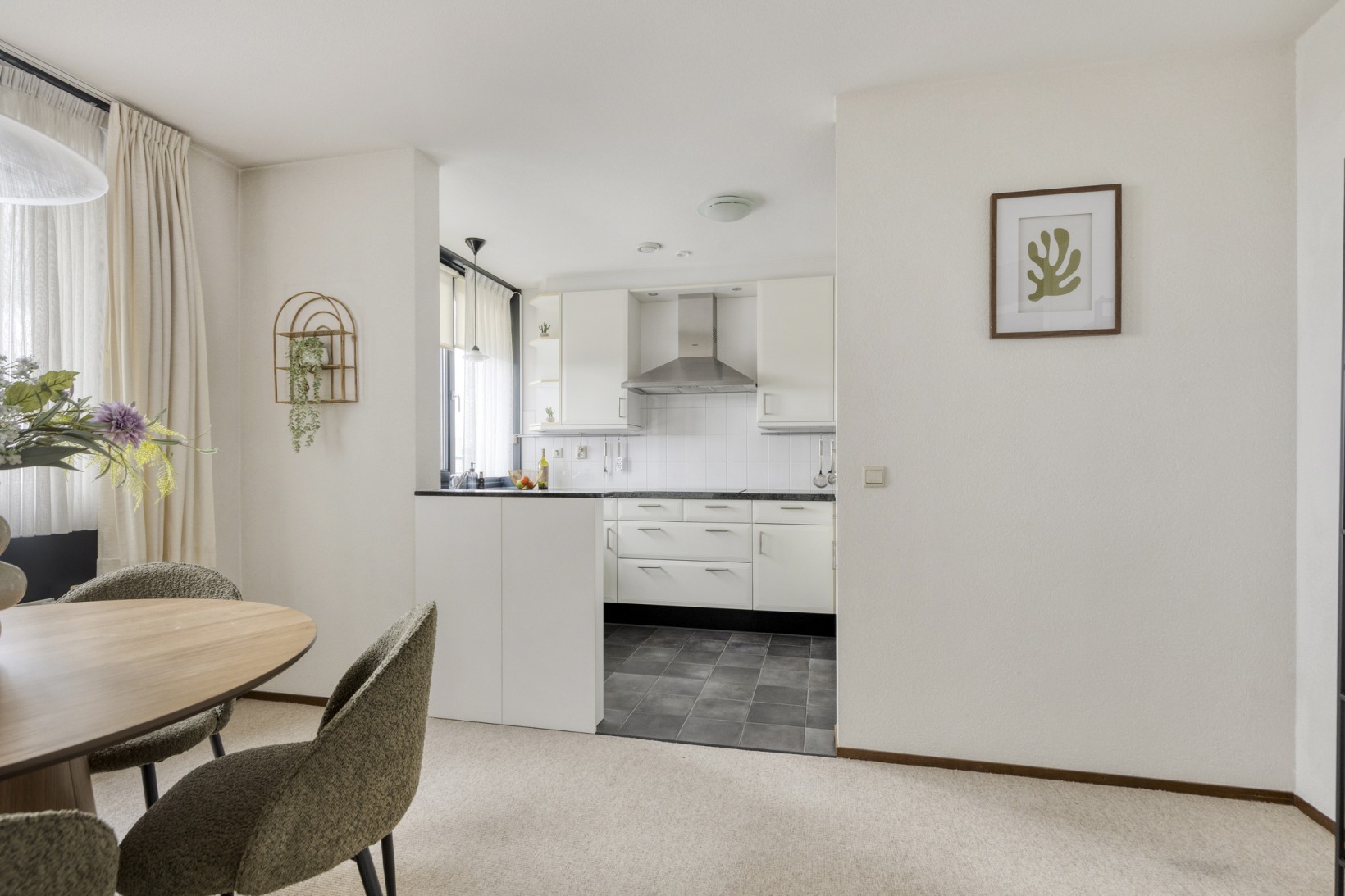Appartement te koop: Van Leeuwenhoeklaan 416, Roosendaal