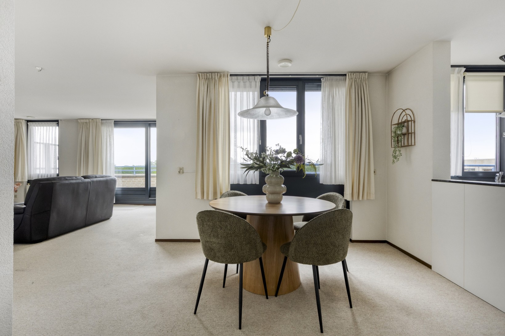 Appartement te koop: Van Leeuwenhoeklaan 416, Roosendaal