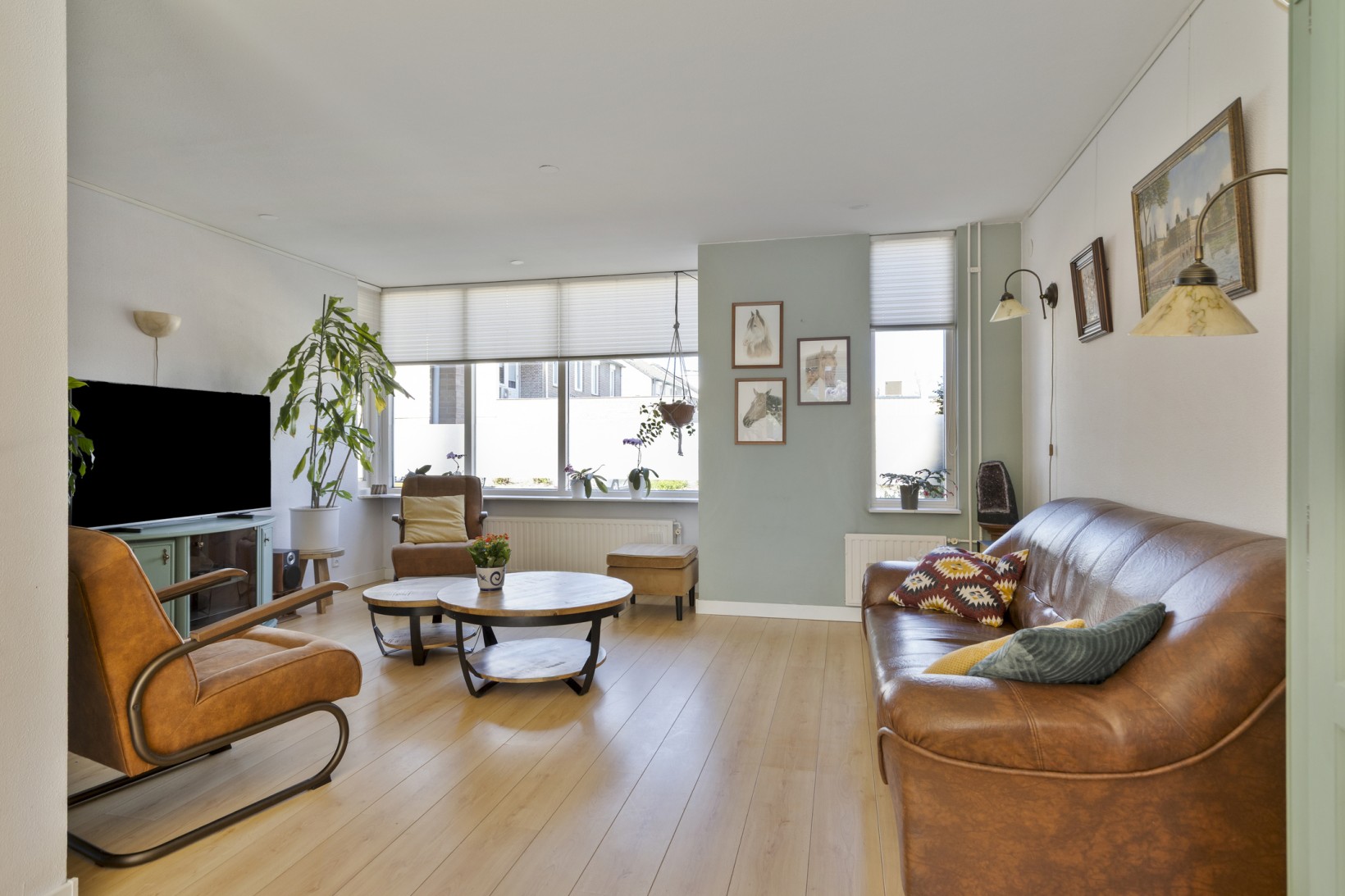 Tussenwoning te koop: Imkerberg 60, Roosendaal