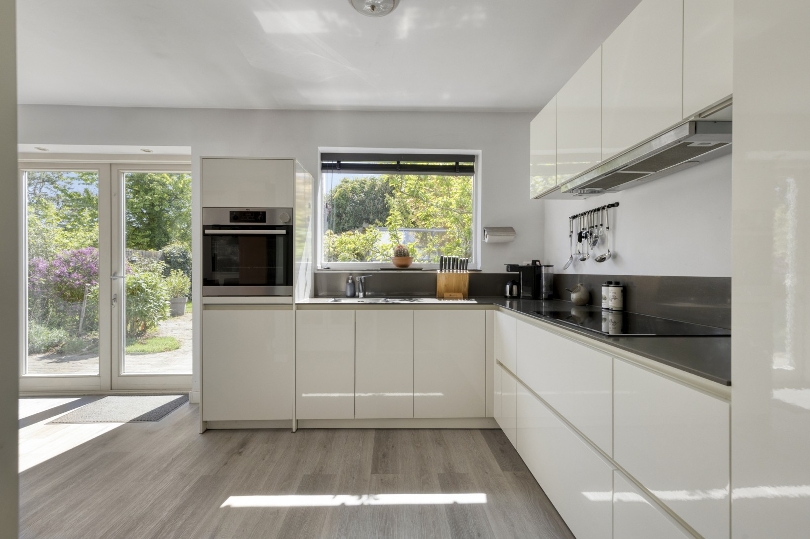 Tussenwoning te koop: Imkerberg 60, Roosendaal