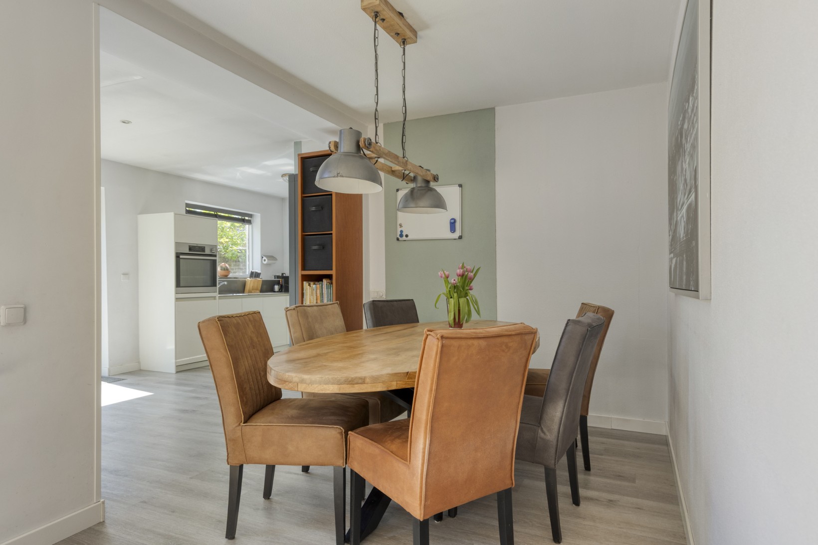 Tussenwoning te koop: Imkerberg 60, Roosendaal