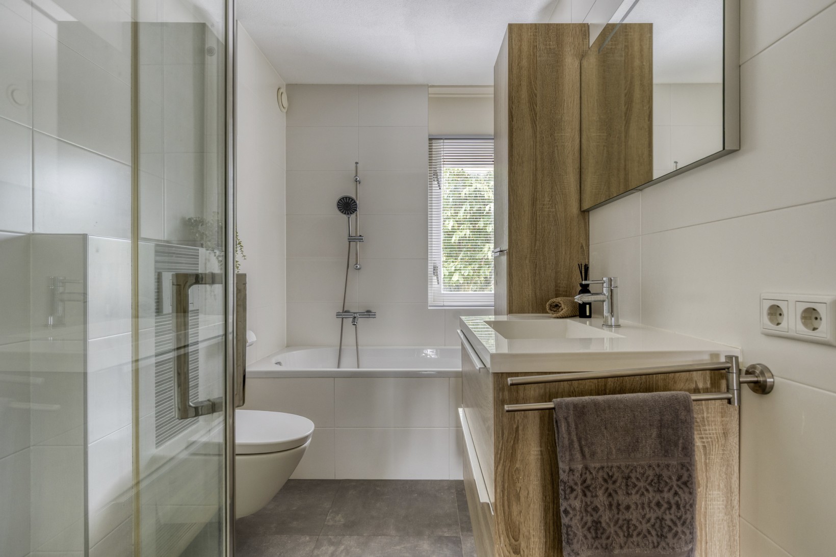 Hoekwoning te koop: Kastanjeberg 85, Roosendaal