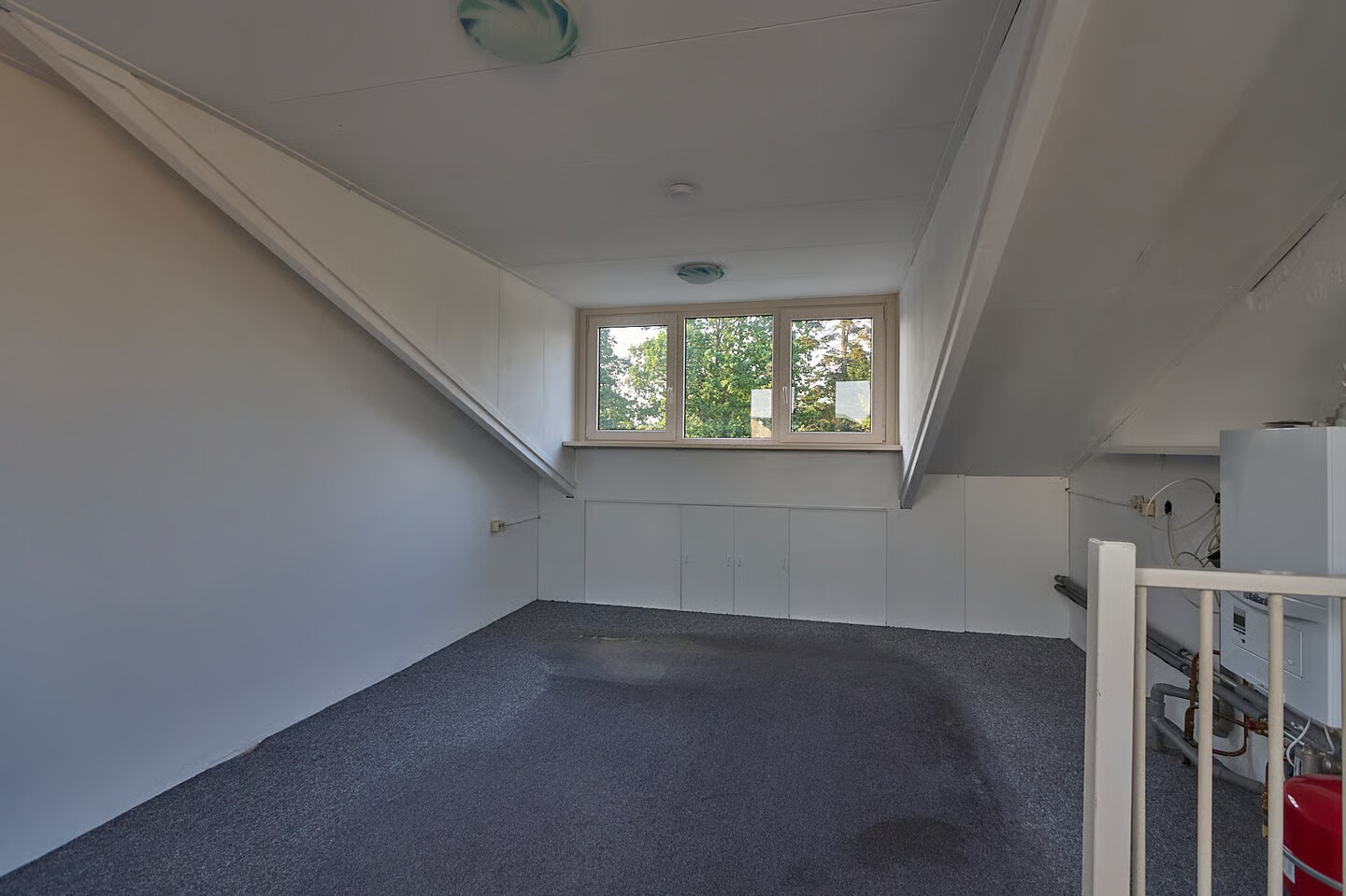 Tussenwoning te koop: laurierberg 13A, Roosendaal