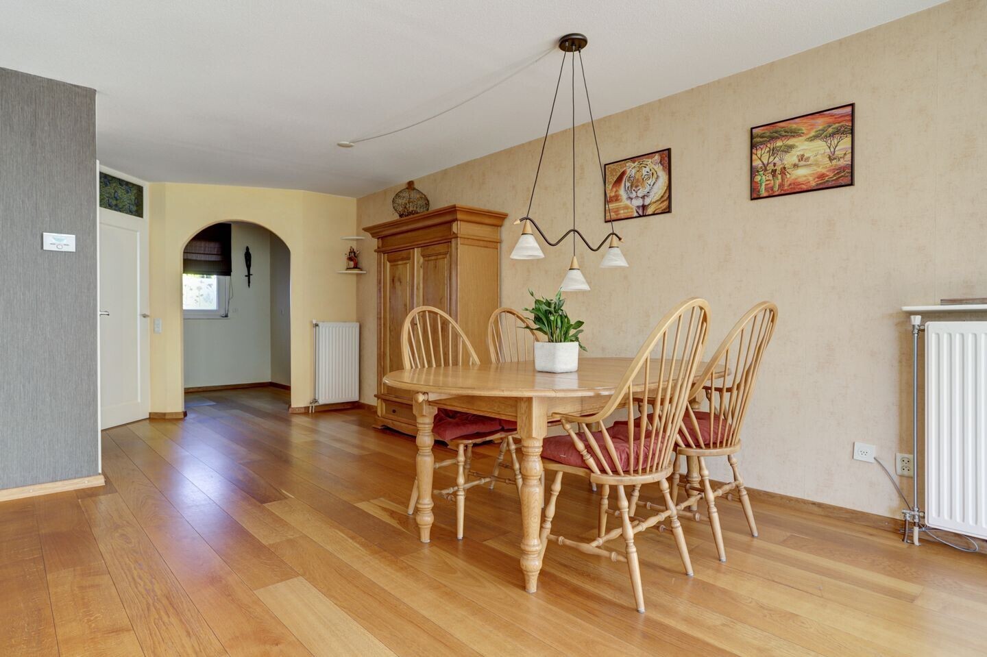 Tussenwoning te koop: laurierberg 13A, Roosendaal