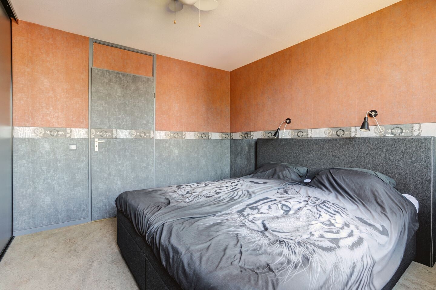 Tussenwoning te koop: laurierberg 13A, Roosendaal