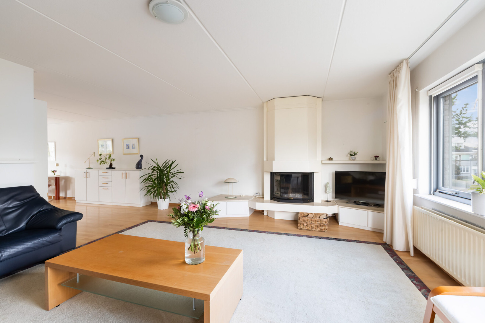 Twee-onder-één-kap te koop: Thorbeckelaan 49, Roosendaal