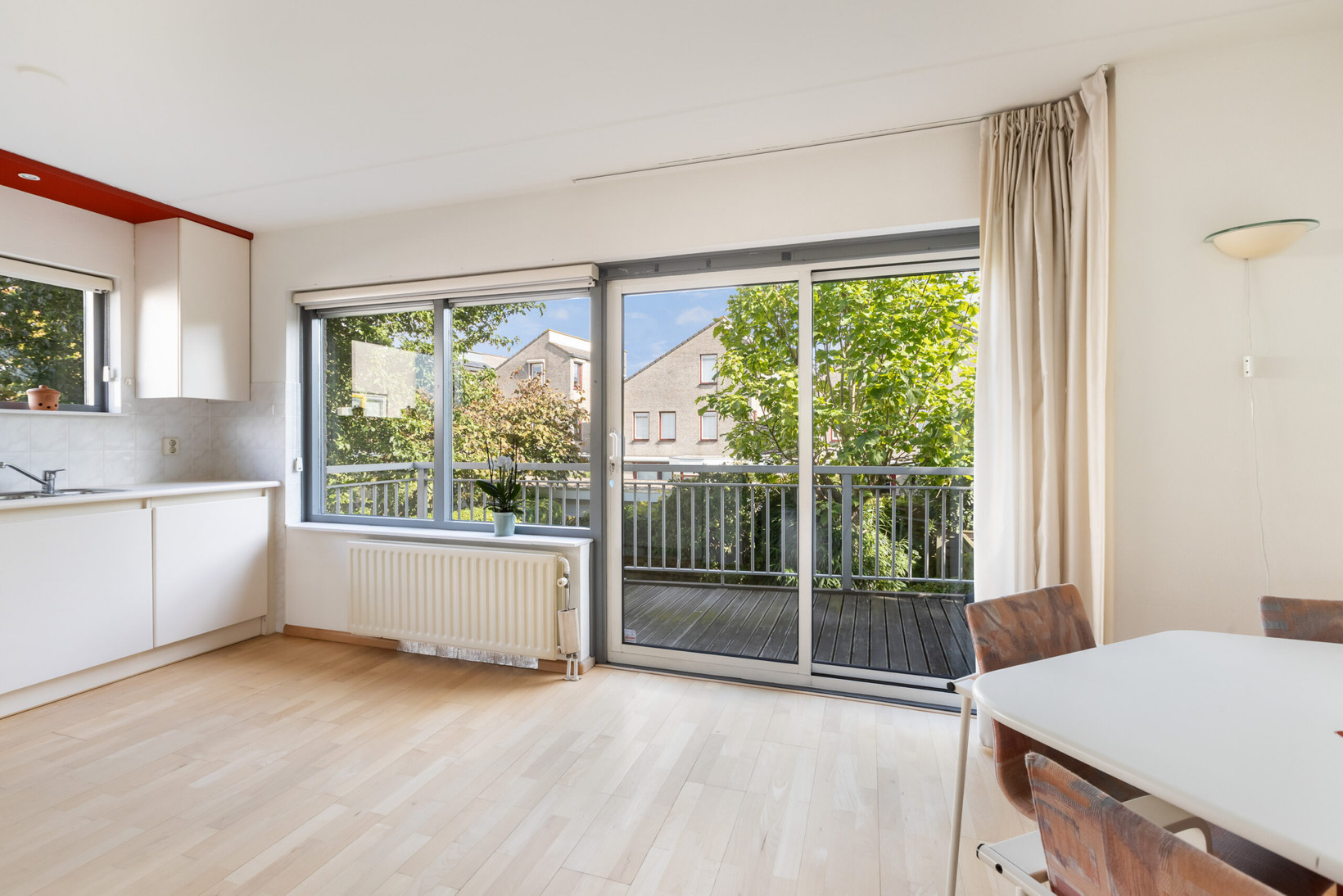 Twee-onder-één-kap te koop: Thorbeckelaan 49, Roosendaal