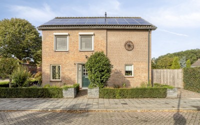 Prins Bernhardstraat 1