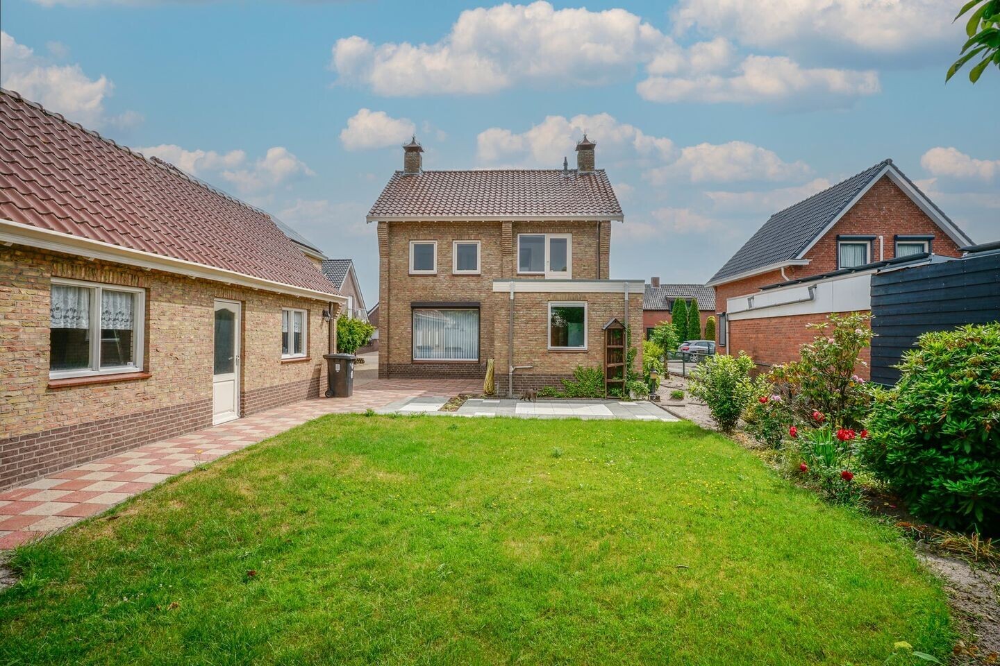 Vrijstaande woning te koop: Bartokstraat 7, St. Willebrord