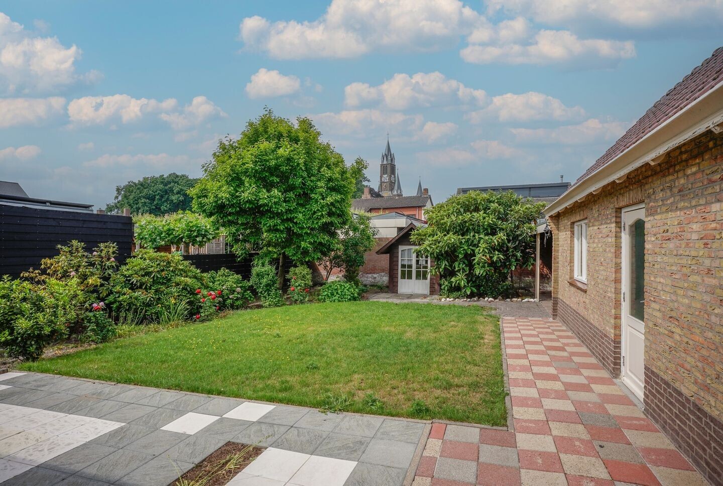Vrijstaande woning te koop: Bartokstraat 7, St. Willebrord