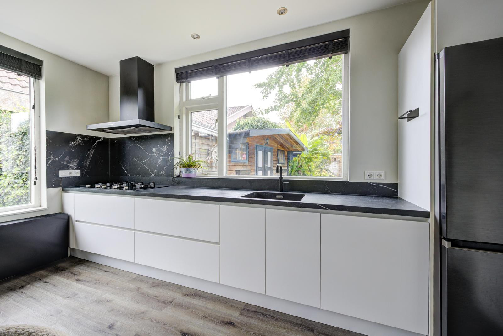 Vrijstaande woning te koop: Vijverstraat 63, St. Willebrord
