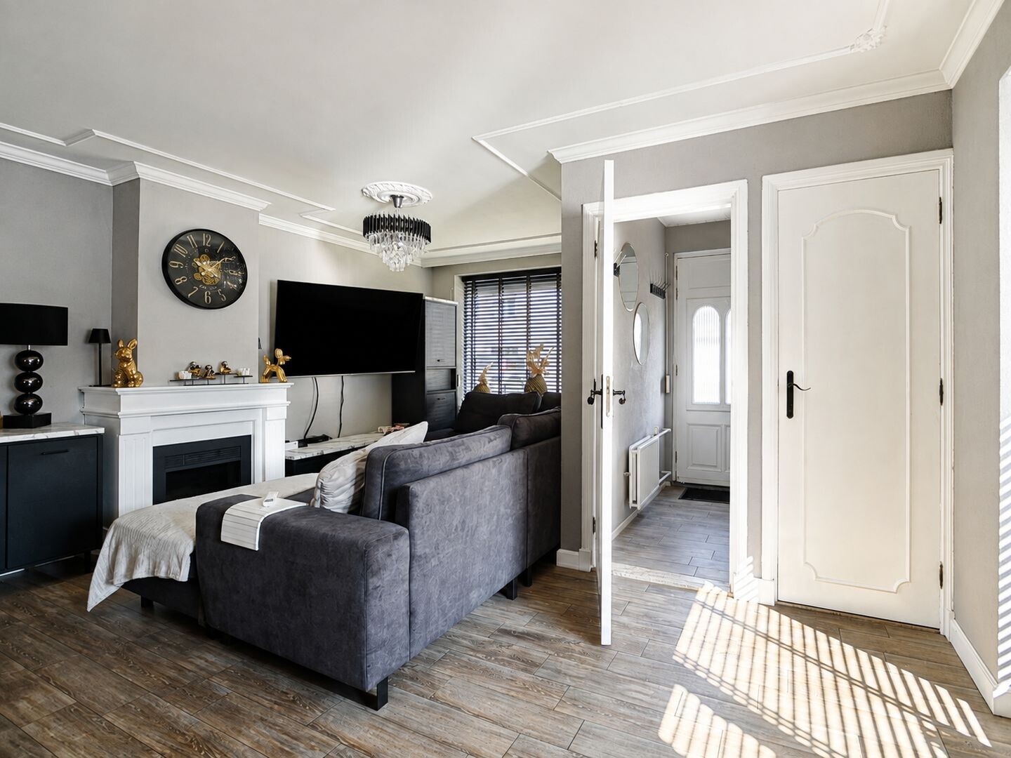 Twee-onder-één-kap te koop: Margrietstraat 3, St. Willebrord