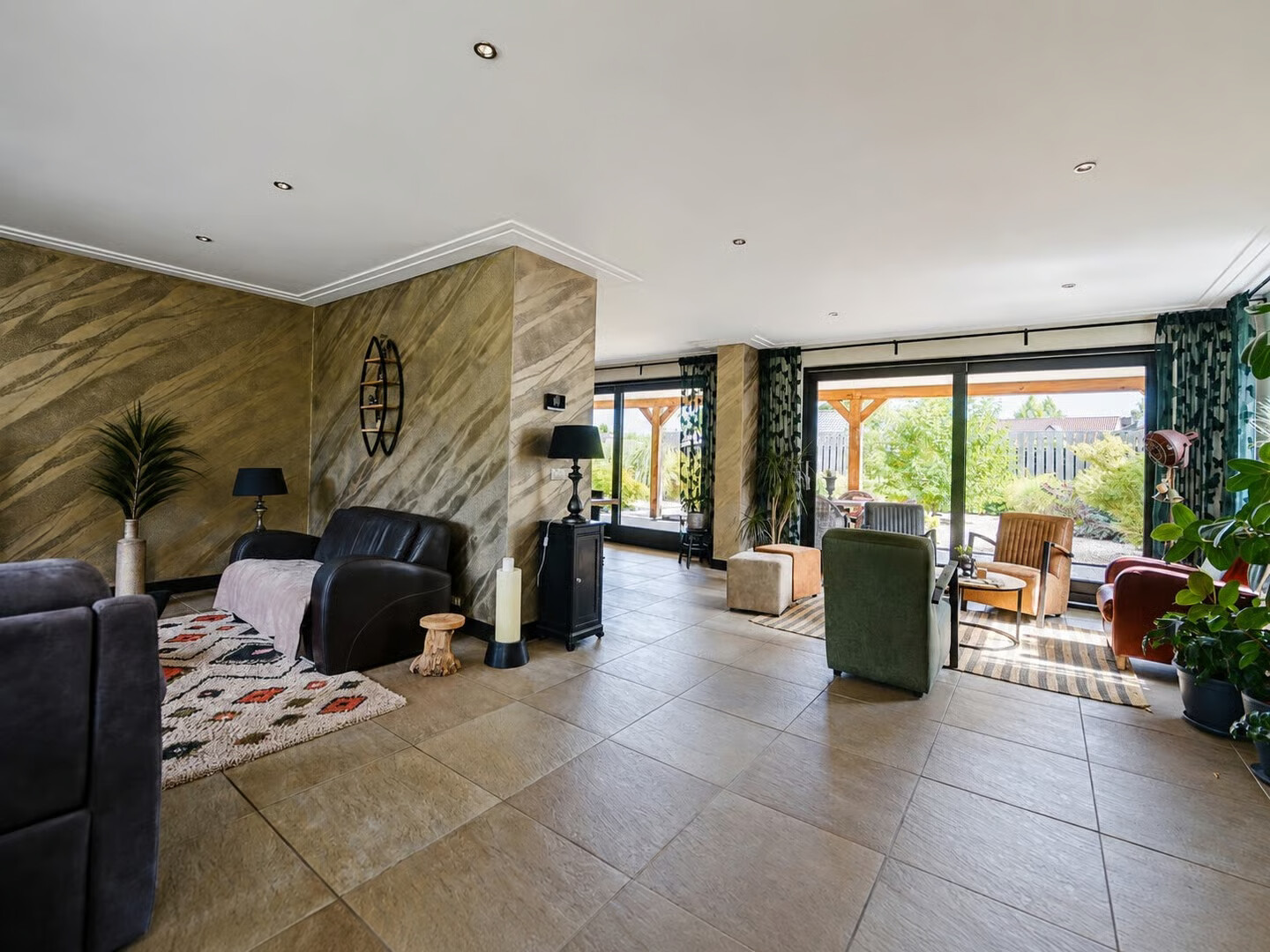 Vrijstaande woning te koop: Meidoornstraat 19, St. Willebrord