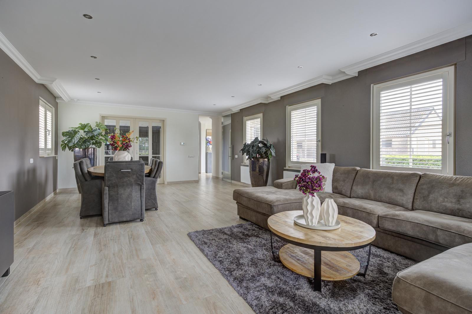 Vrijstaande woning te koop: Bremstraat 194, St. Willebrord