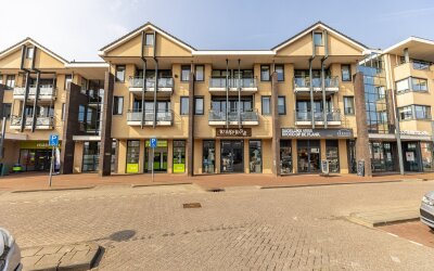 Raadhuisplein 36