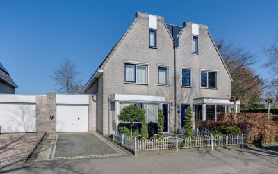 Burgemeester Antonissenstraat 32