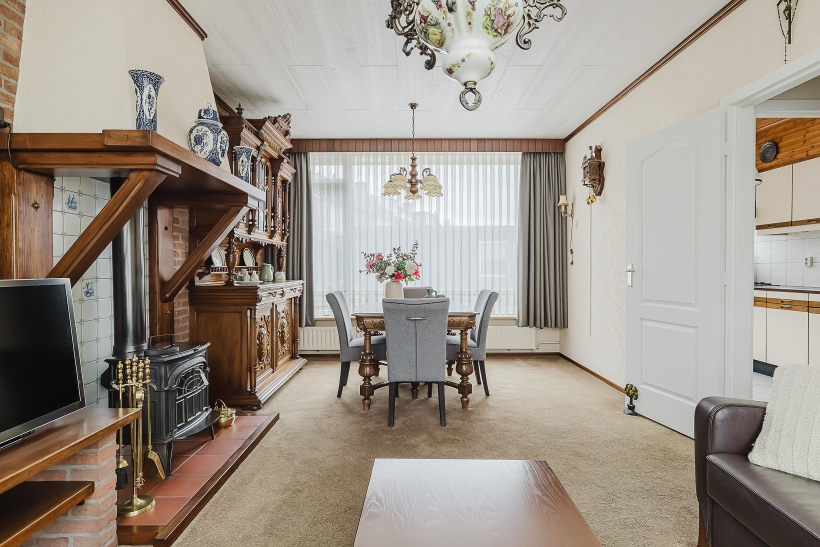 Tussenwoning te koop: Boomhoefstraat 12, Wouw