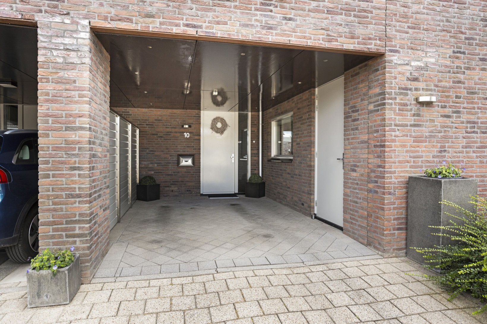 Tussenwoning te koop: Greeflaan 10, Wouw