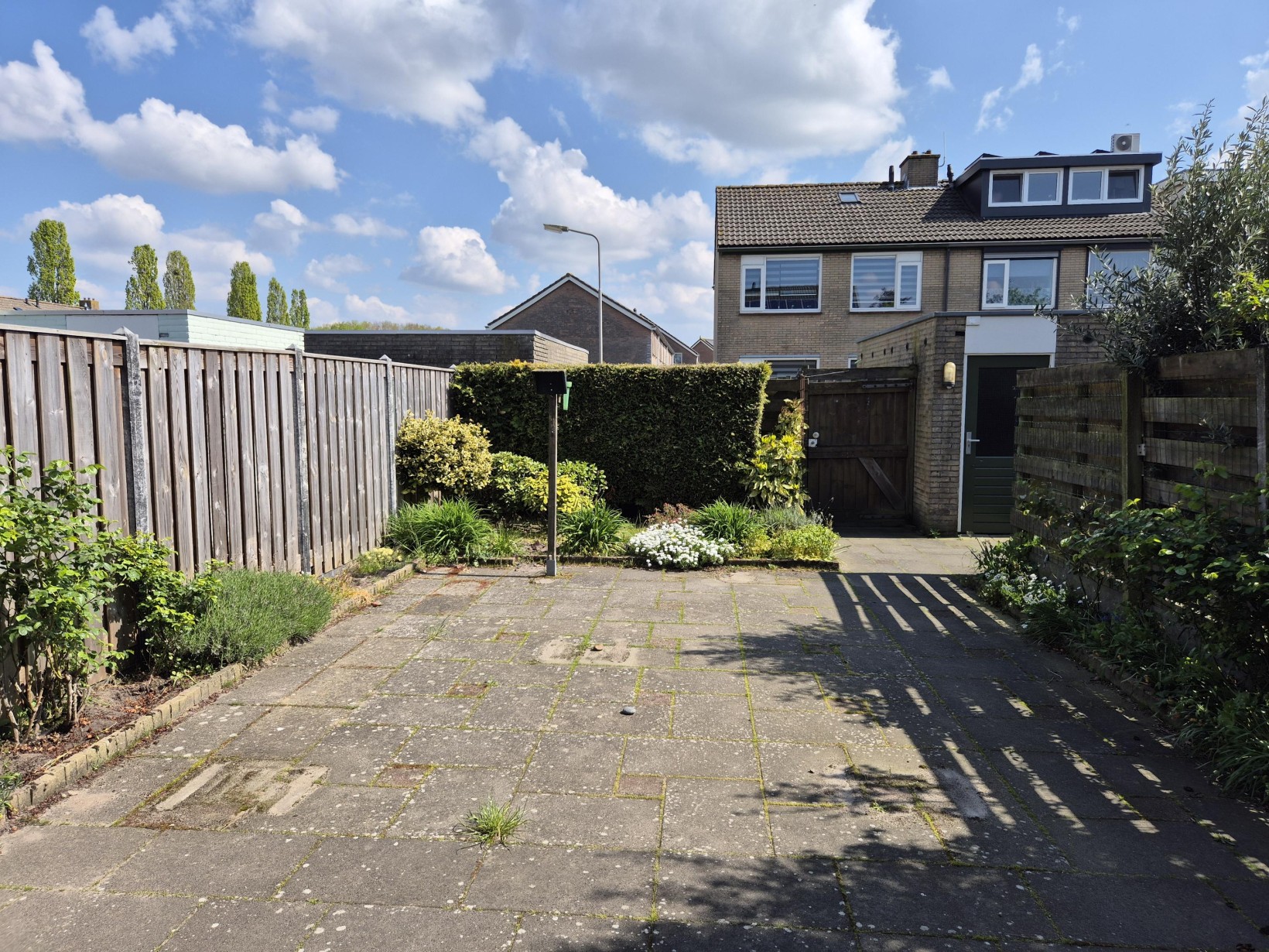 Tussenwoning te koop: Esdoornstraat 7, Heerle
