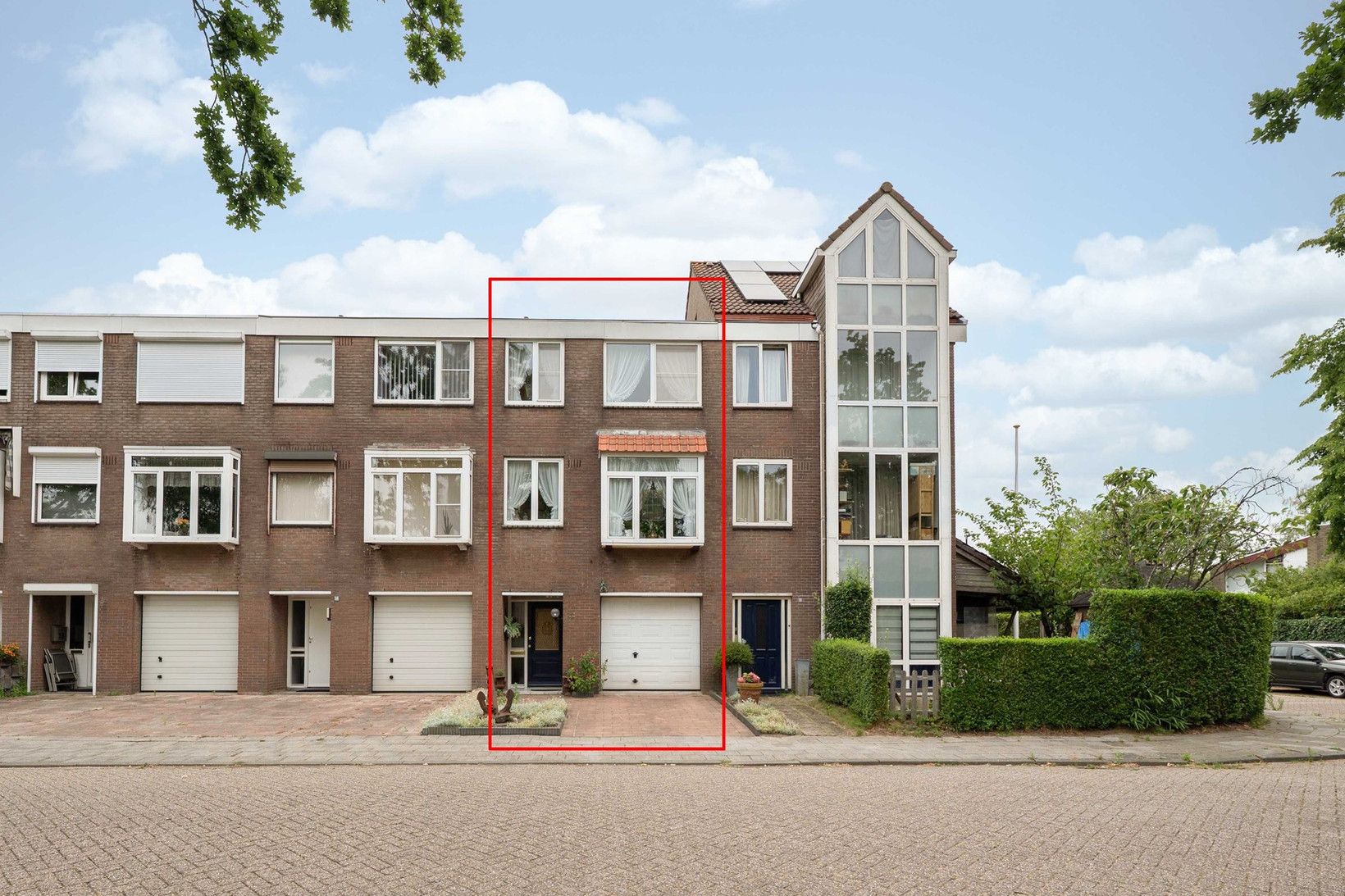 Tussenwoning te koop: C Raaijmakerslaan 12, Oudenbosch