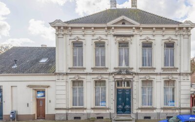 Markt 84
