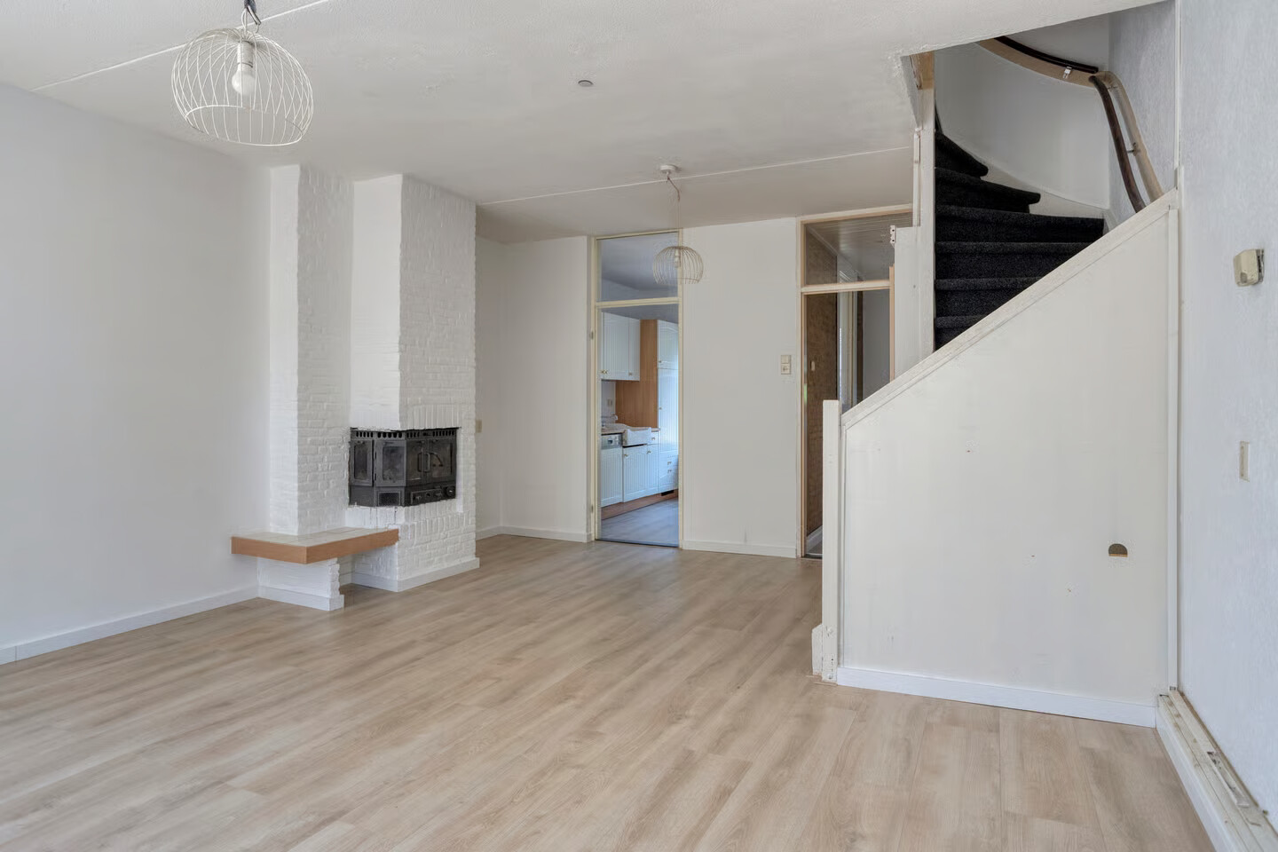 Tussenwoning te koop: Duiventoren 121, Oudenbosch