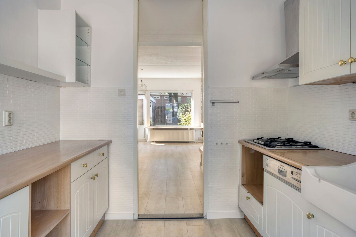 Tussenwoning te koop: Duiventoren 121, Oudenbosch