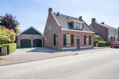 Onze Lieve Vrouwestraat 120