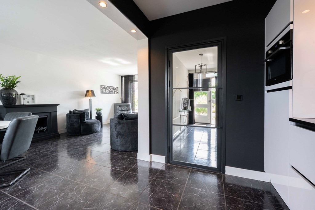 Tussenwoning te koop: Gaverenhoek 14, Hoeven