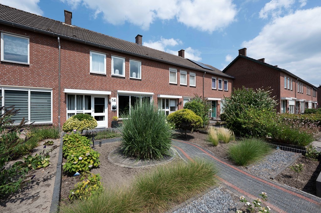 Tussenwoning te koop: Gaverenhoek 14, Hoeven