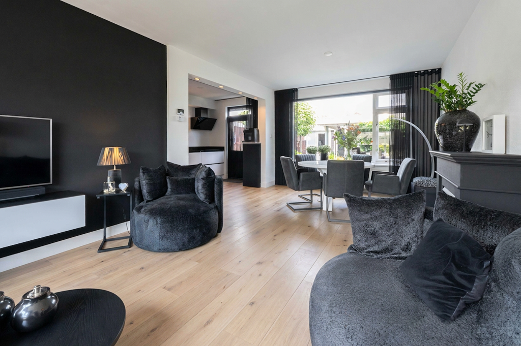Tussenwoning te koop: Gaverenhoek 14, Hoeven