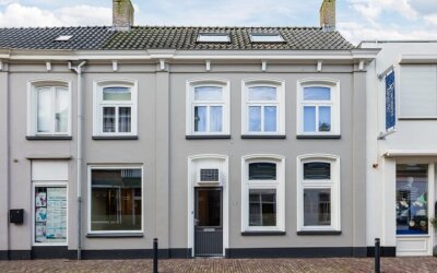 Dorpsstraat 23