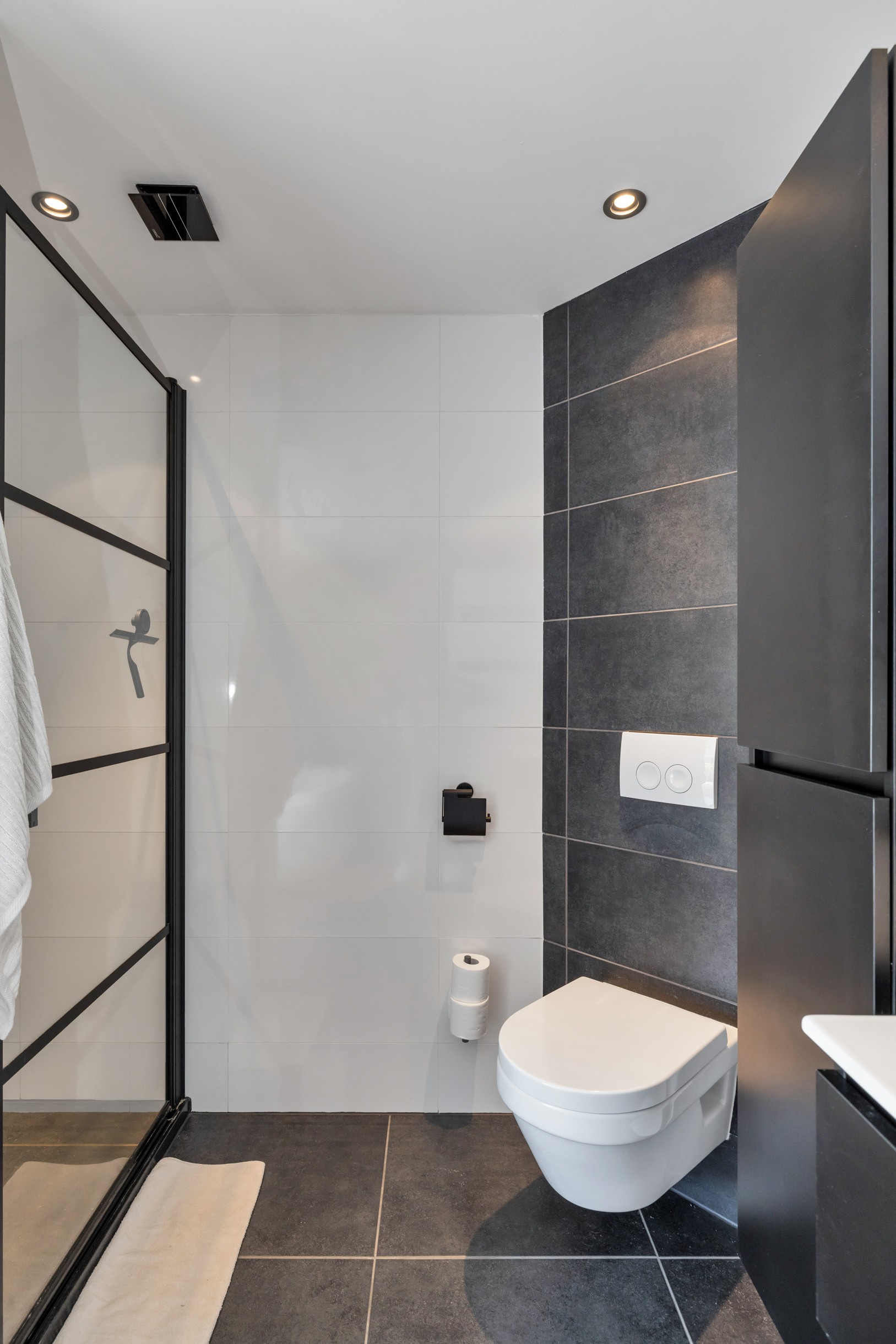 Tussenwoning te koop: Timberwolfstraat 16, Standdaarbuiten