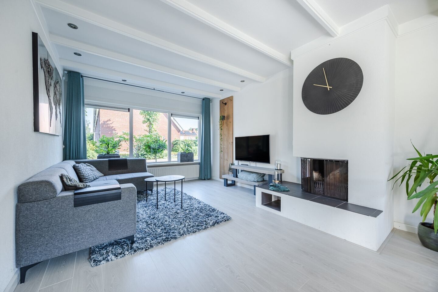 Tussenwoning te koop: Doctor Ariënslaan 155, Zevenbergen