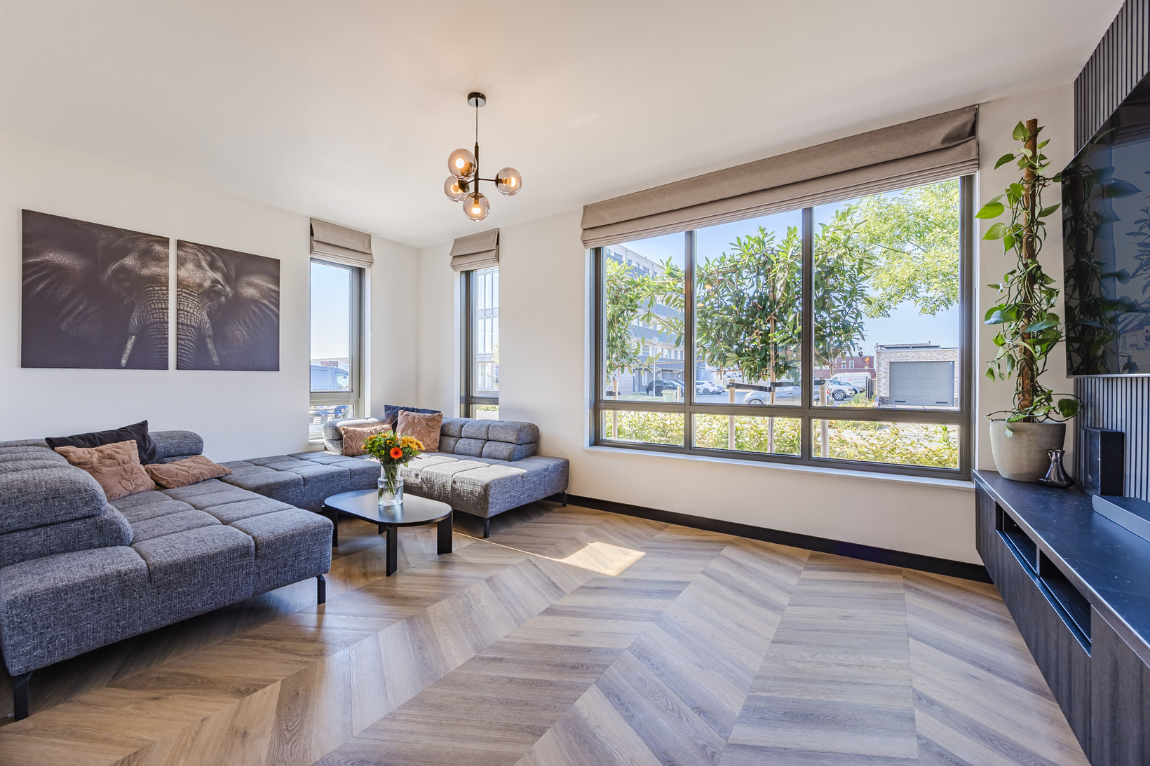 Hoekwoning te koop: Parelmoer 25, Zevenbergen