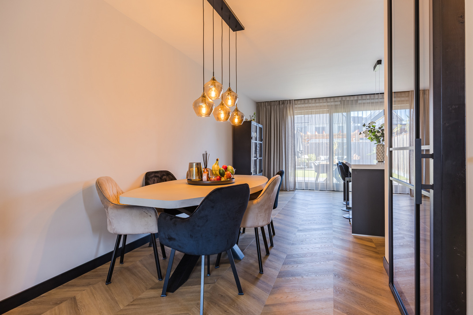 Hoekwoning te koop: Parelmoer 25, Zevenbergen