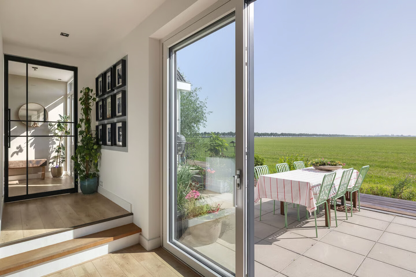 Vrijstaande woning te koop: Driehoefijzersstraat 61, Zevenbergschen Hoek