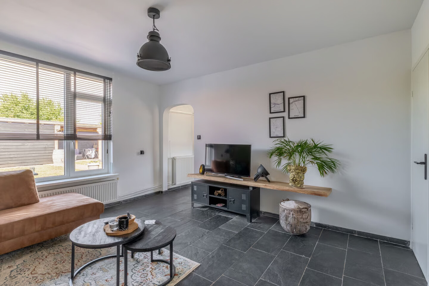 Twee-onder-één-kap te koop: Frisostraat 21, Zevenbergschen Hoek
